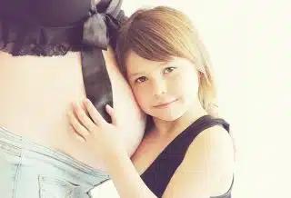 Quels sont les détails auxquels prêter attention pour une annonce grossesse réussie ?